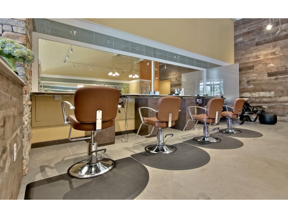 5 Things to Look For When You Buy Anti-Fatigue Mats For Your Salon