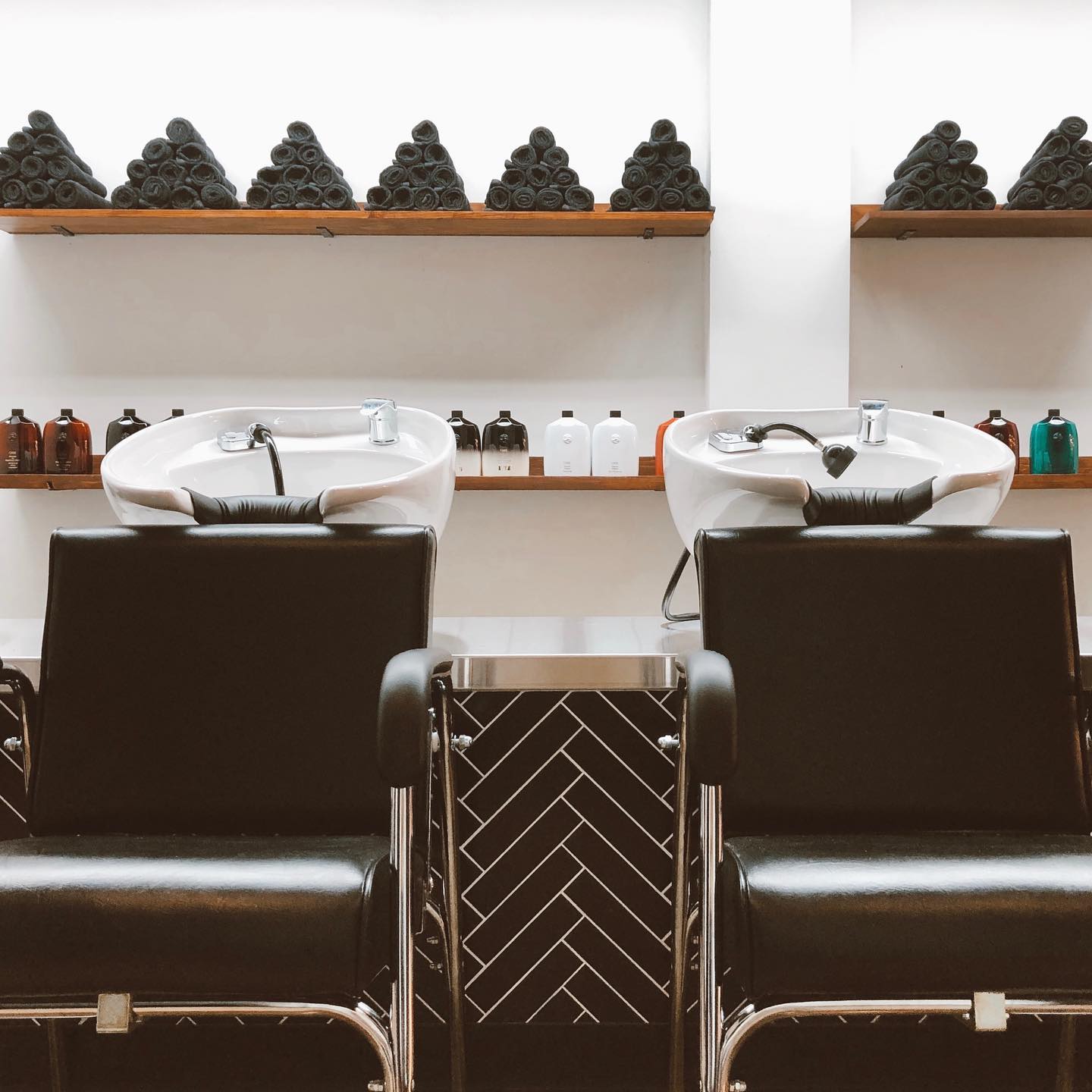 Best Salon Shampoo Chairs: 2025 Top Picks