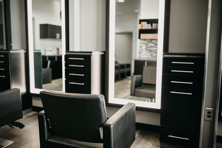 styling stations at 20 Volume Salon